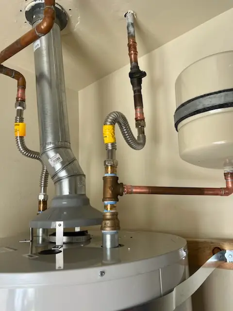 Water heater installation and plumbing repair in Old North Boulder